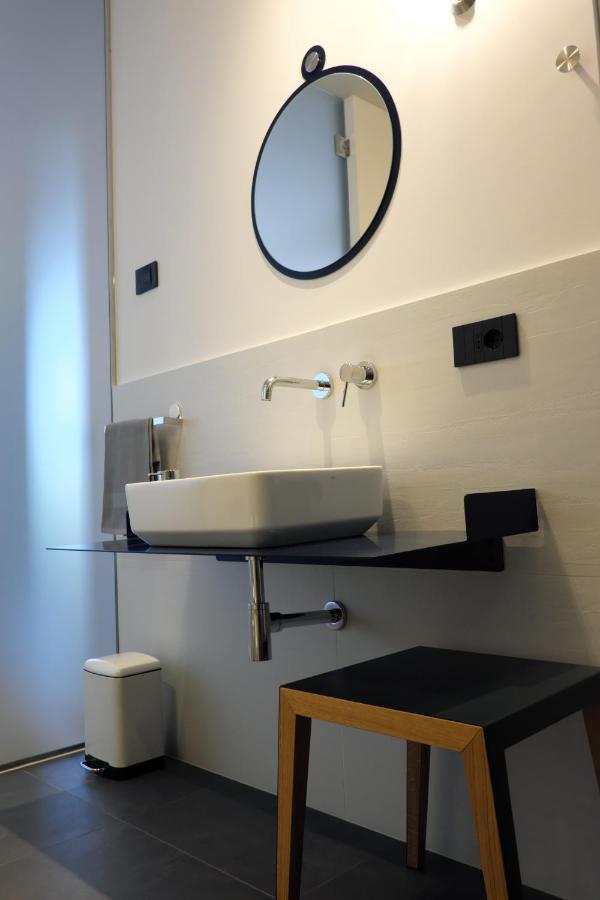 Invento Bnb Unconventional Maison Civitanova Marche Eksteriør billede